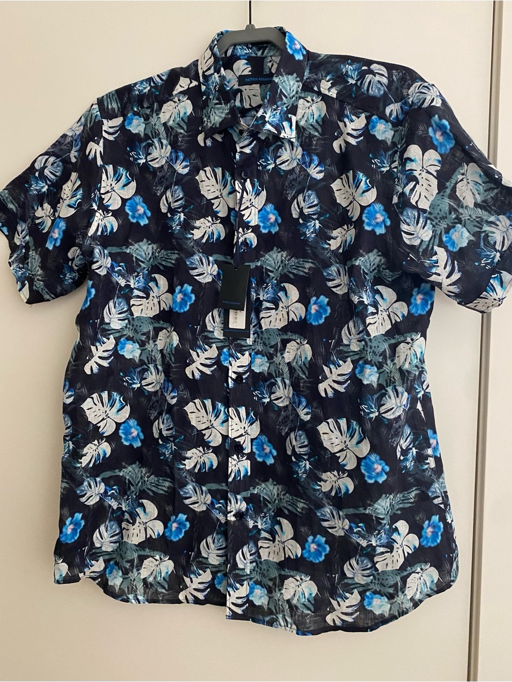 Men's Short-Sleeve Navy Tropical Button-Down Shirt